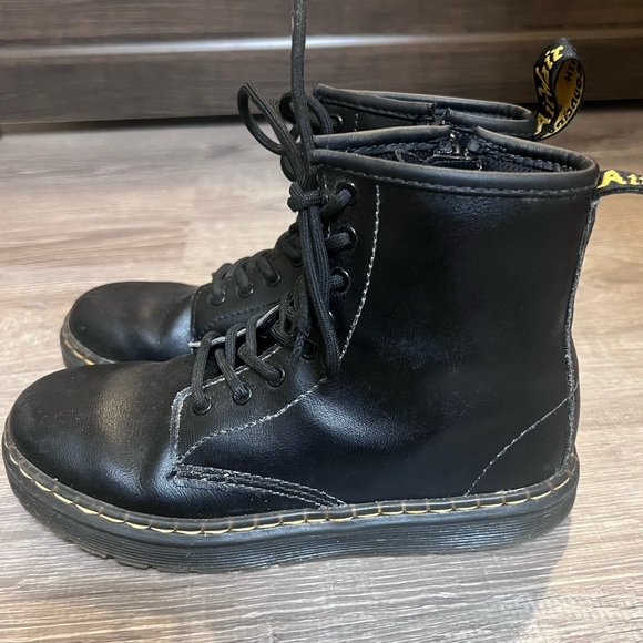 Dr. Martens Kids' Zavala Combat Lace Up Boot Little Kid Size 2 - Picture 3 of 9